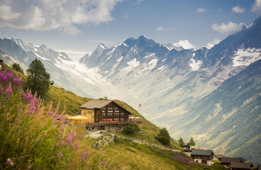 Alpenhotel Zur Wildi Lauchernalp Wiler Buitenkant foto